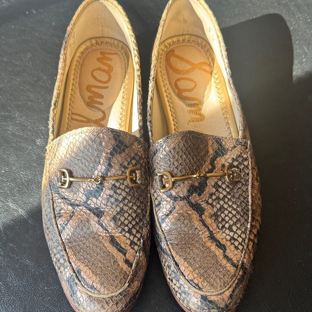 Sam Edelman Tan and Brown Snake Print Loafers